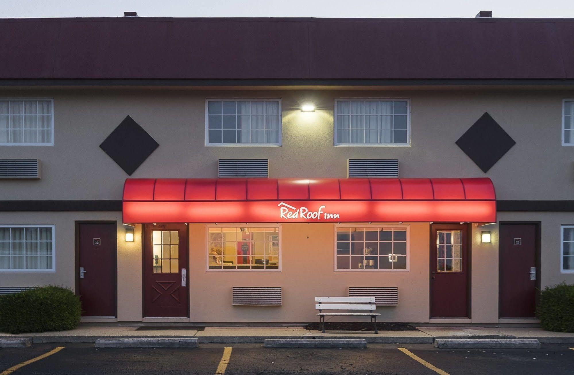 Red Roof Inn Dayton Huber Heights Exterior foto